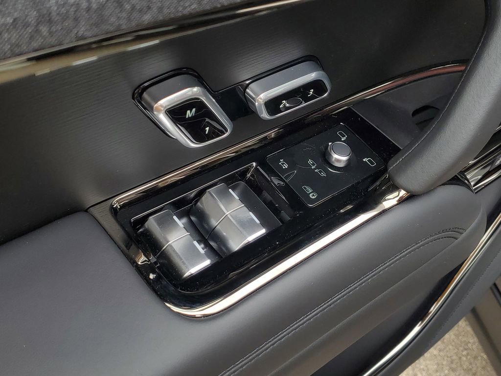 New 2026 Land Rover Range Rover Sport Dynamic SE image 11