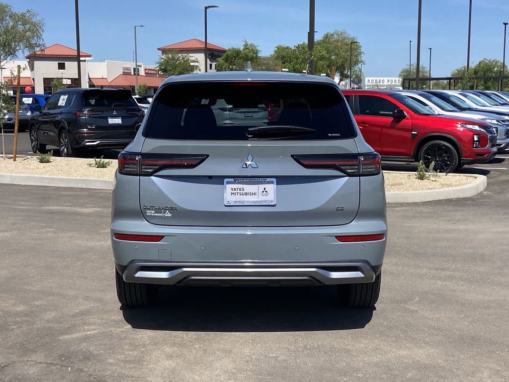 New 2026 Mitsubishi Outlander SE AWD/4WD image 5