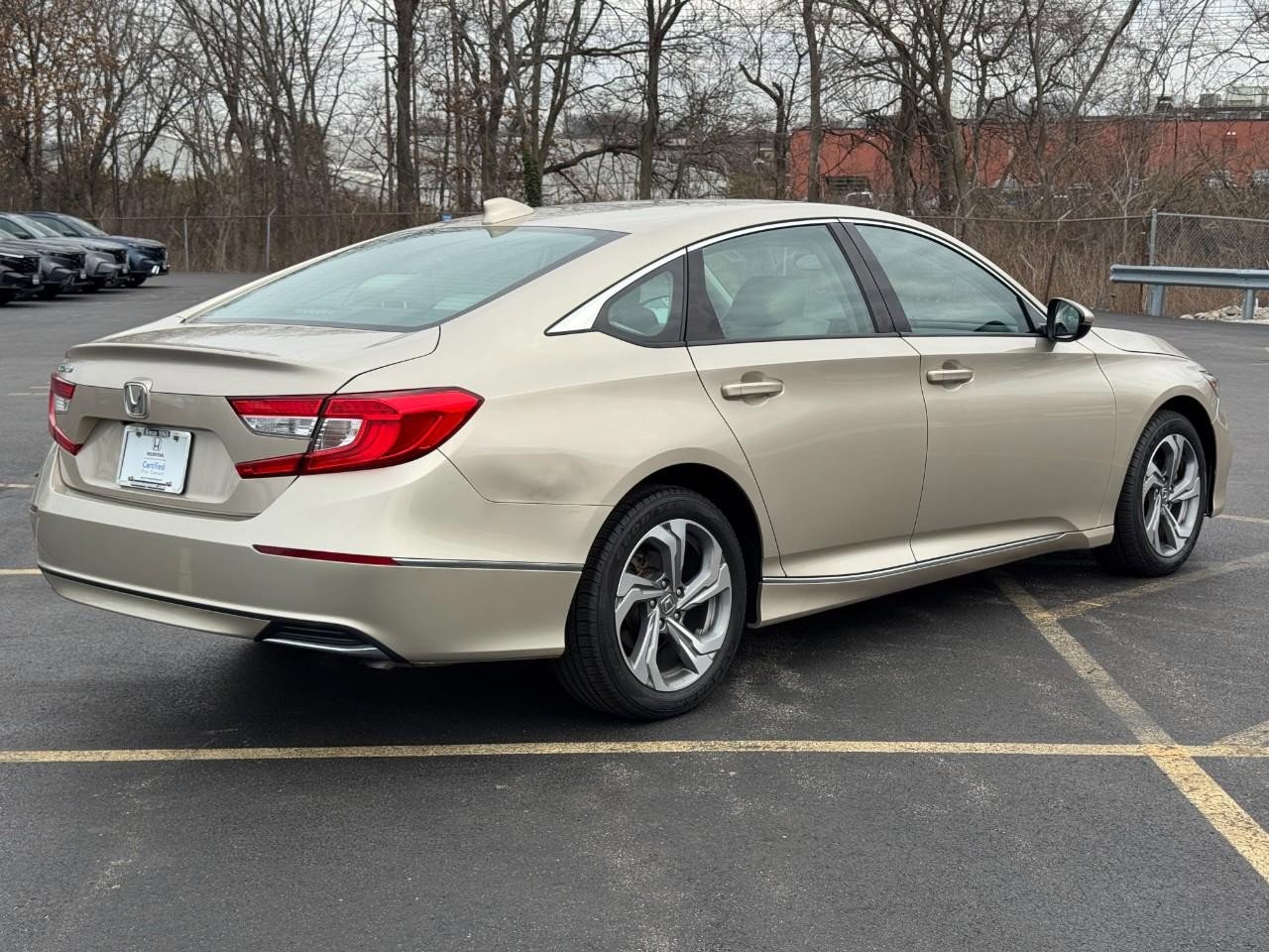 Certified 2019 Honda Accord EX-L image 5