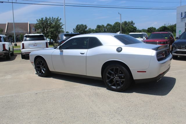 Used 2022 Dodge Challenger SXT w/ Plus Package RWD image 3