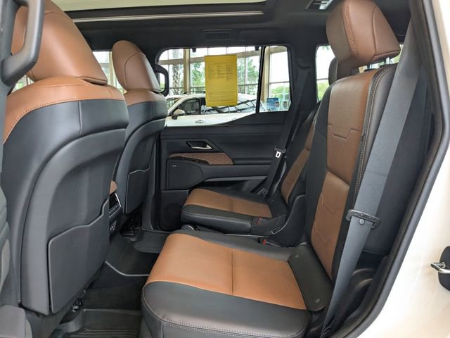 Certified 2025 Lexus GX 550 w/ Accessory Package (Z1) AWD/4WD image 12