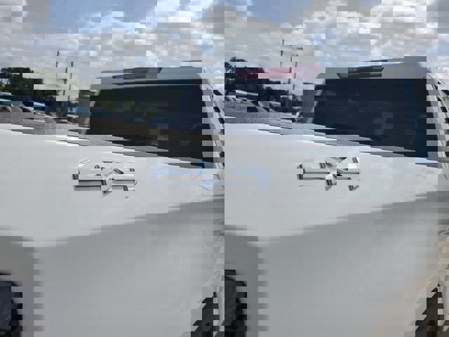 New 2026 GMC Sierra 1500 Elevation image 9