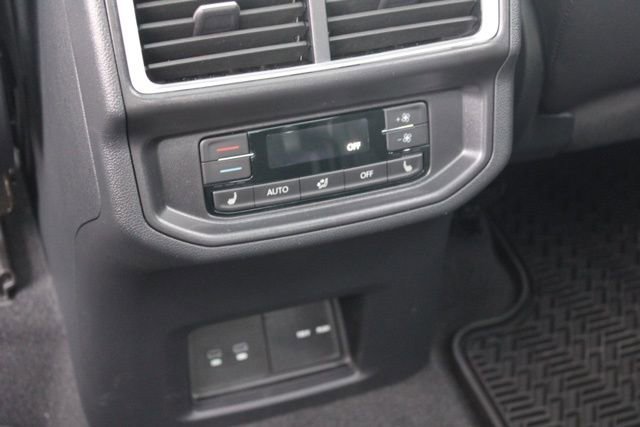 New 2026 Volkswagen Atlas SEL Premium R-Line image 20