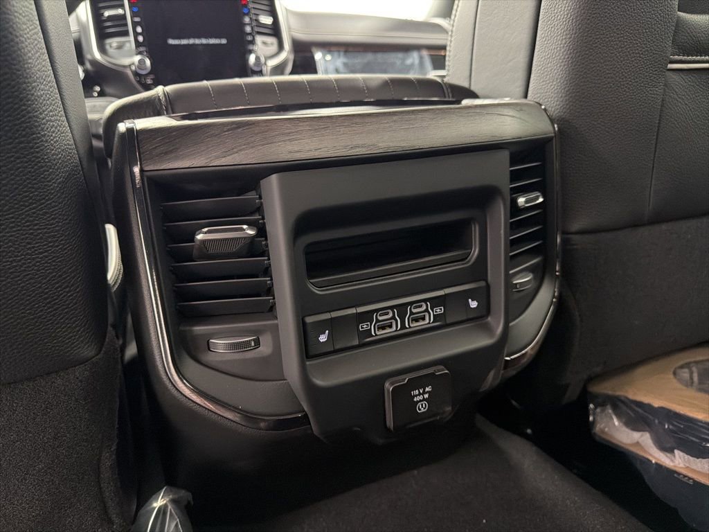 New 2026 RAM 3500 Limited AWD/4WD image 11