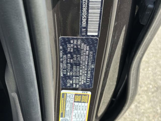 Used 2024 Kia Carnival SX Prestige FWD image 30