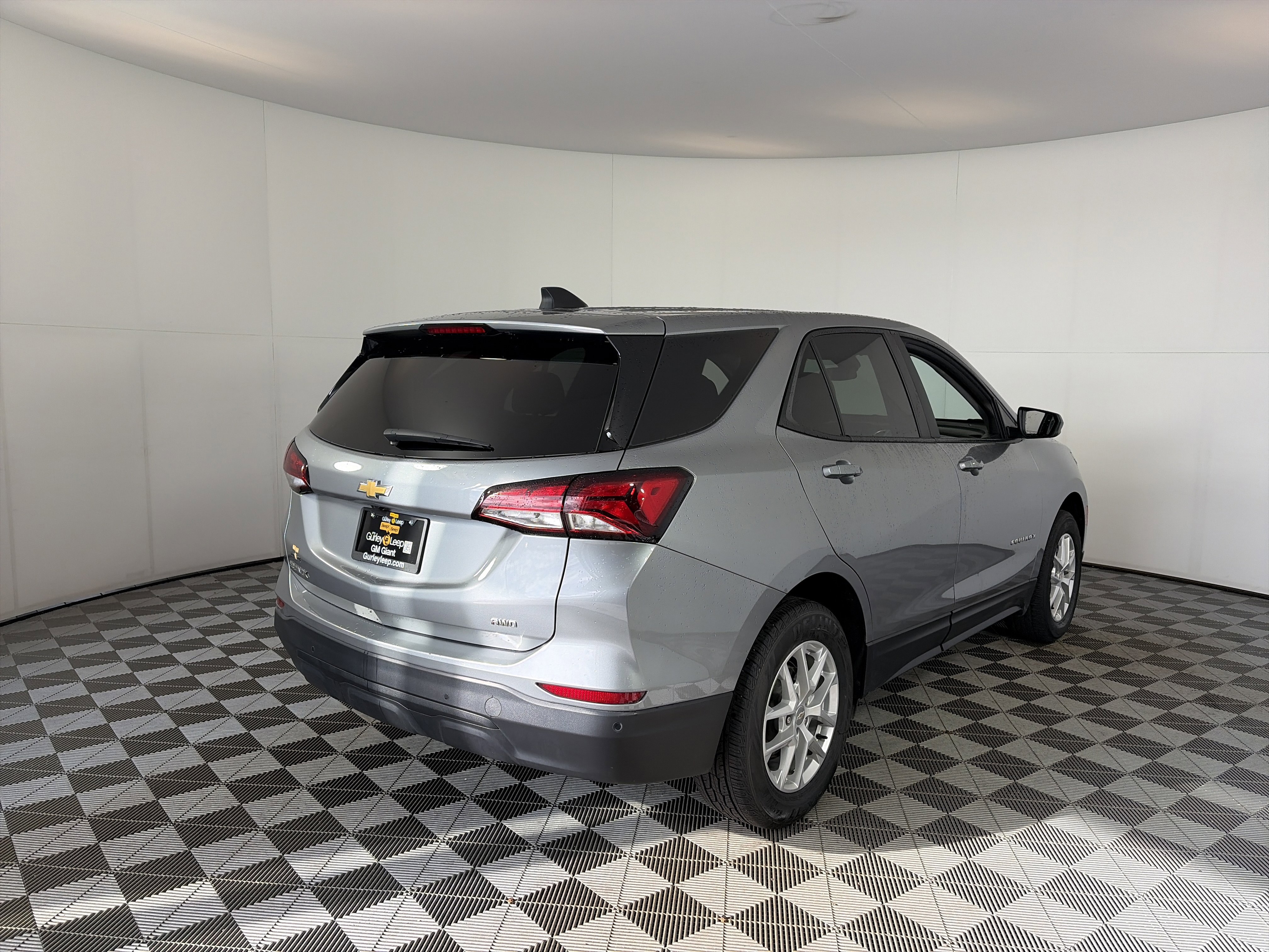 Certified 2024 Chevrolet Equinox LS w/ LS Convenience Package image 10