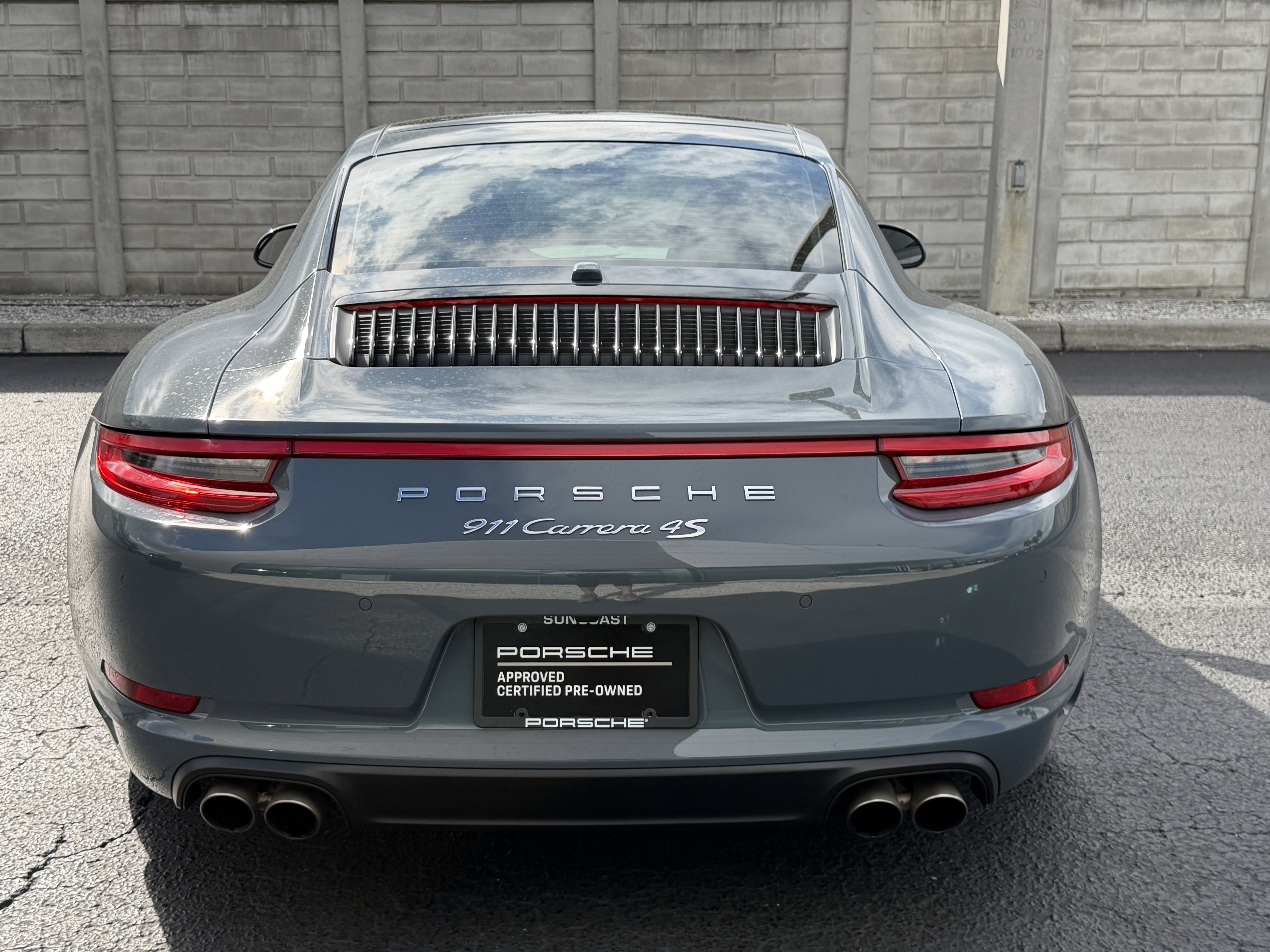 Certified 2018 Porsche 911 Carrera 4S image 11