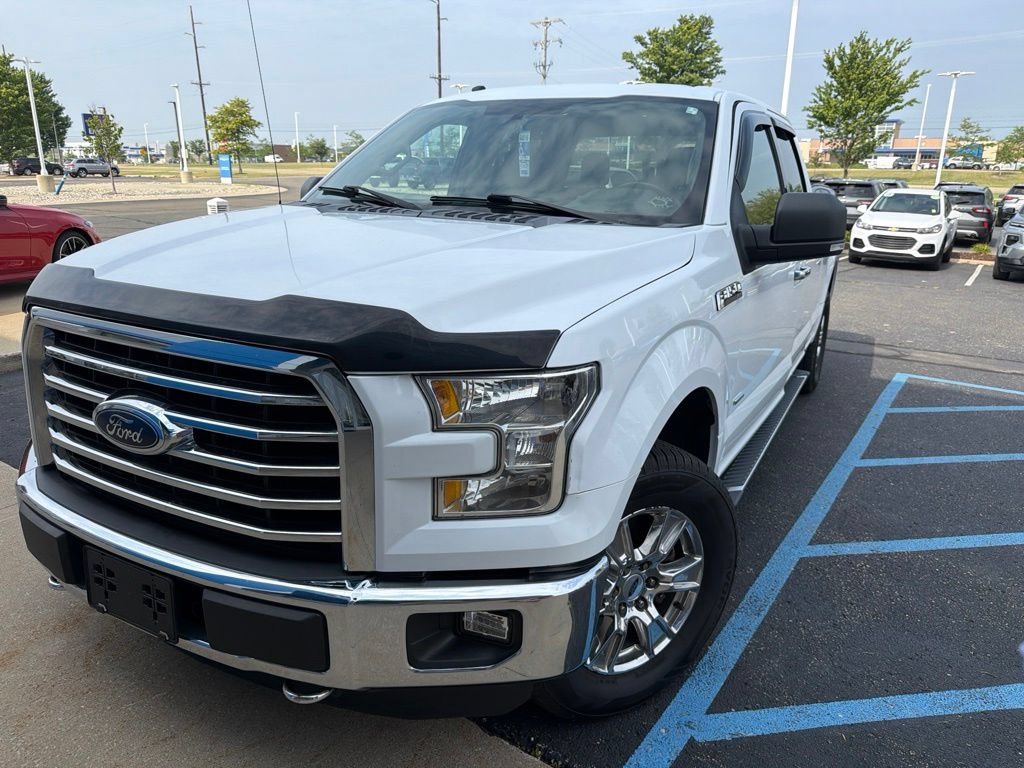 Used 2016 Ford F150 XLT w/ Equipment Group 301A Mid AWD/4WD image 3