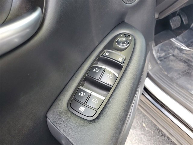 Used 2020 INFINITI QX50 Luxe w/ Navigation Package image 21