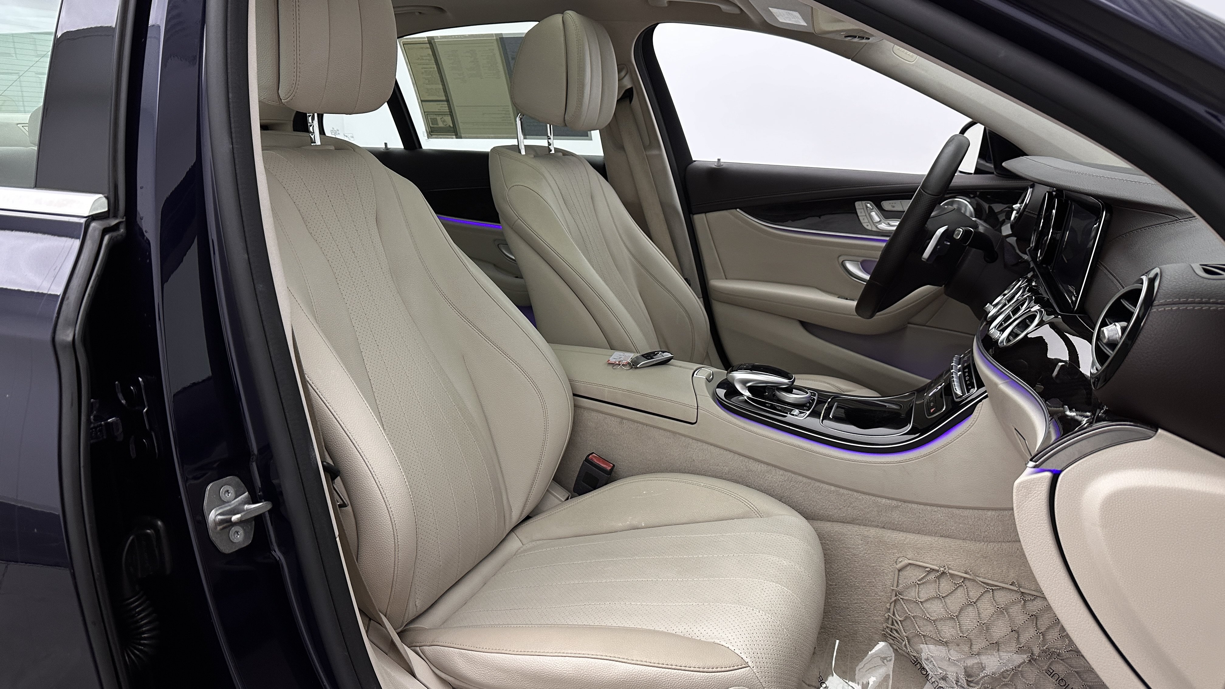 Used 2017 Mercedes-Benz E 300 image 34