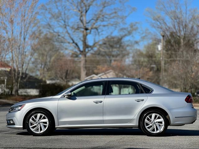 Used 2018 Volkswagen Passat 2.0T SE FWD image 8