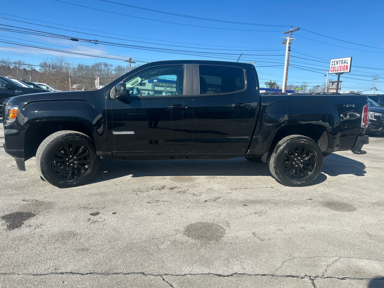 Certified 2022 GMC Canyon Elevation w/ Trailering Package image 3