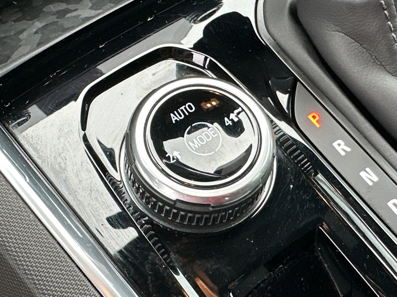 Used 2024 GMC Canyon Elevation w/ Trailering Package image 32