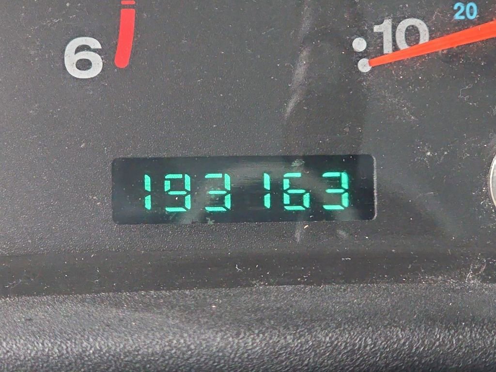 Used 2004 Jeep Wrangler 4WD w/ Dual Top Group image 9