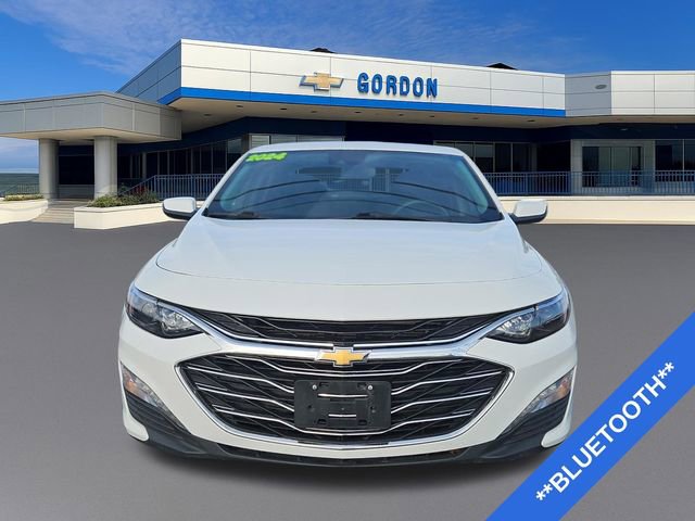 Used 2024 Chevrolet Malibu LT image 2
