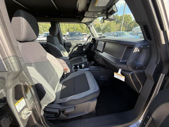 New 2025 Ford Bronco 4-Door image 27