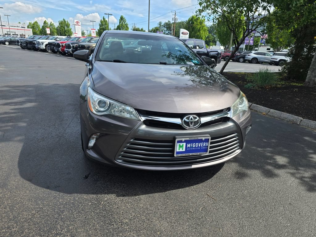 Used 2016 Toyota Camry LE FWD image 9