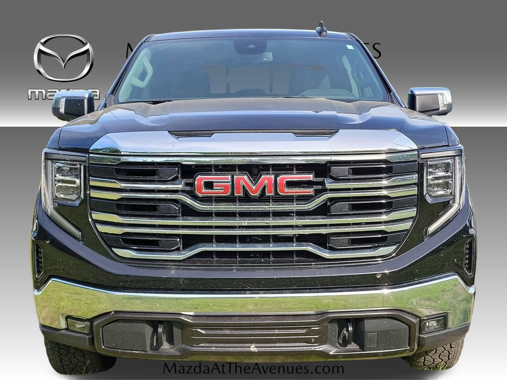 Used 2022 GMC Sierra 1500 SLT w/ SLT Convenience Package image 4