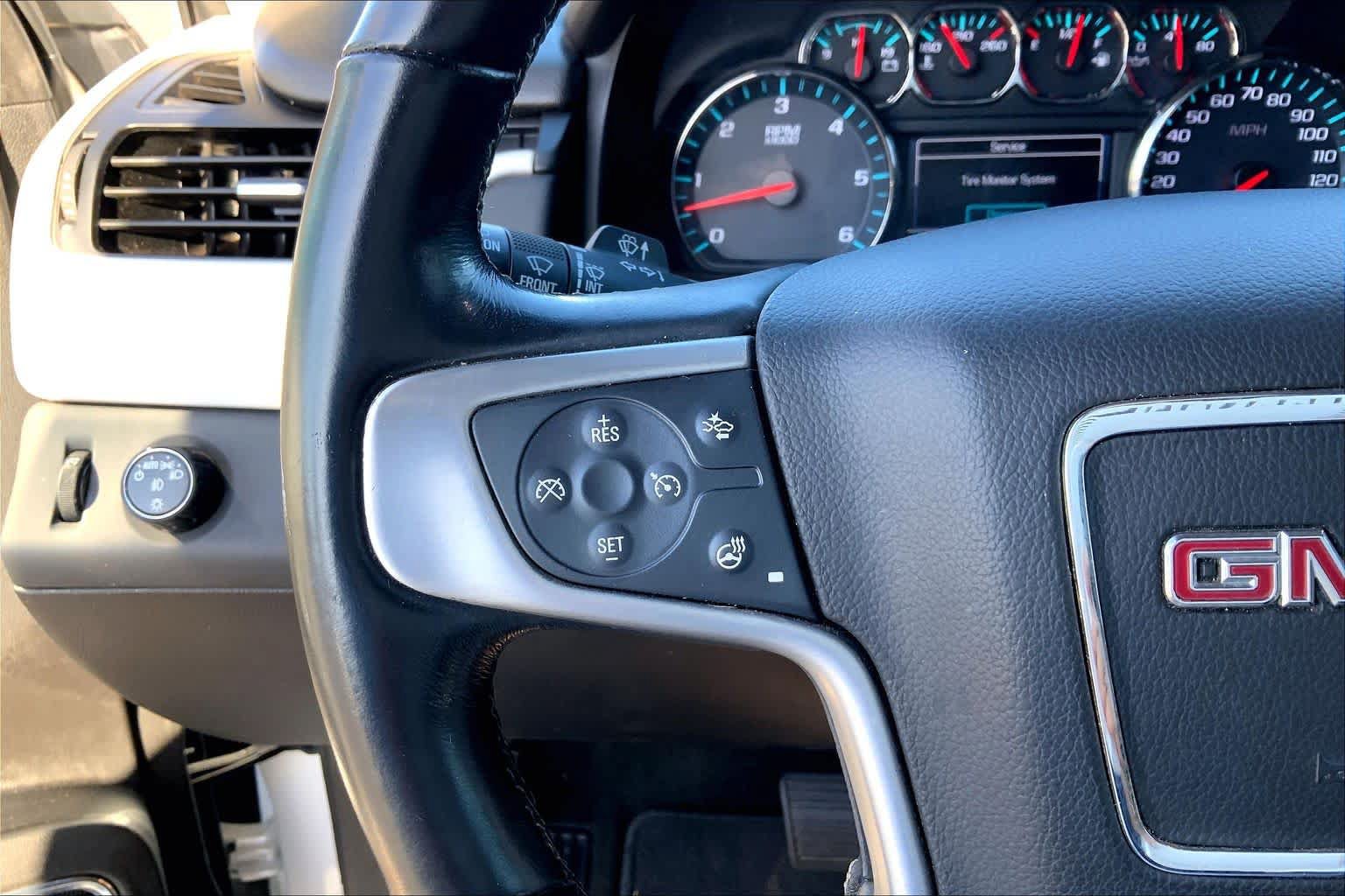 Used 2018 GMC Yukon SLT w/ Open Road Package RWD image 24
