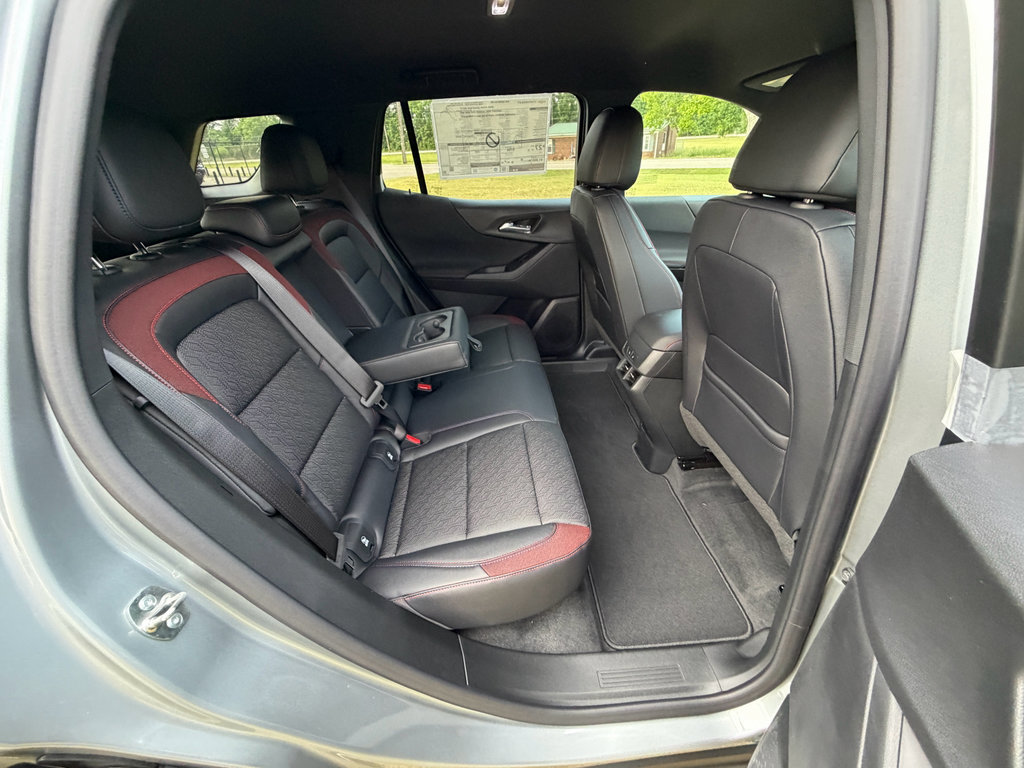 New 2026 Chevrolet Equinox RS w/ Convenience Package III FWD image 25