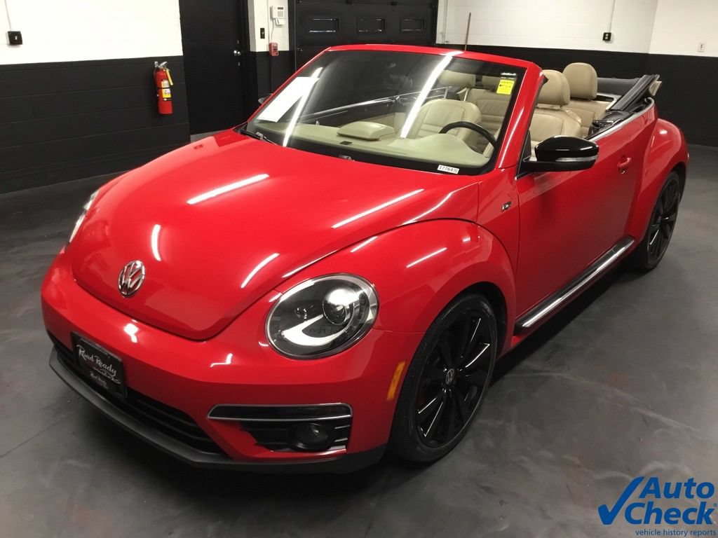 Used 2014 Volkswagen Beetle R-Line FWD image 6