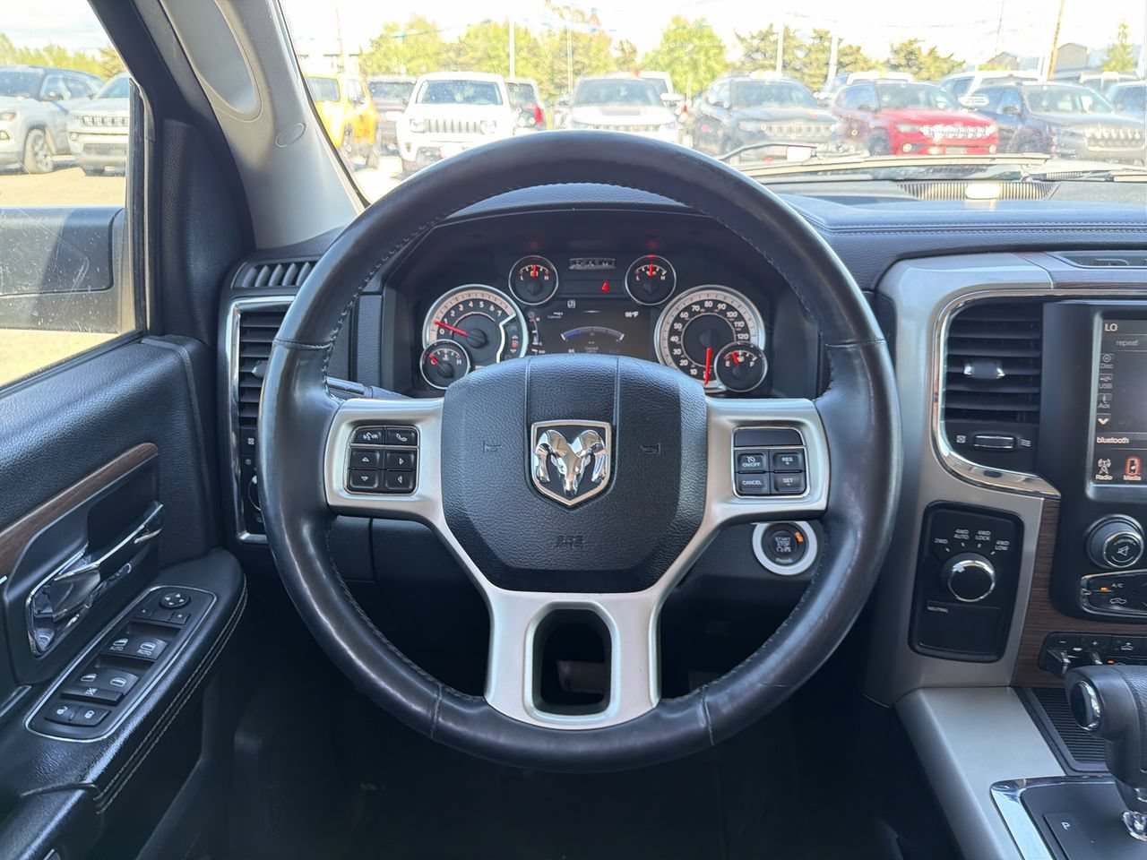 Used 2013 RAM 1500 Laramie w/ Convenience Group AWD/4WD image 14
