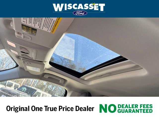 New 2026 Ford Maverick Lobo image 8