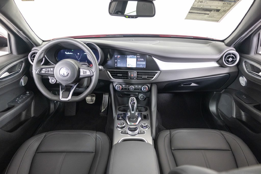 New 2026 Alfa Romeo Giulia AWD image 21