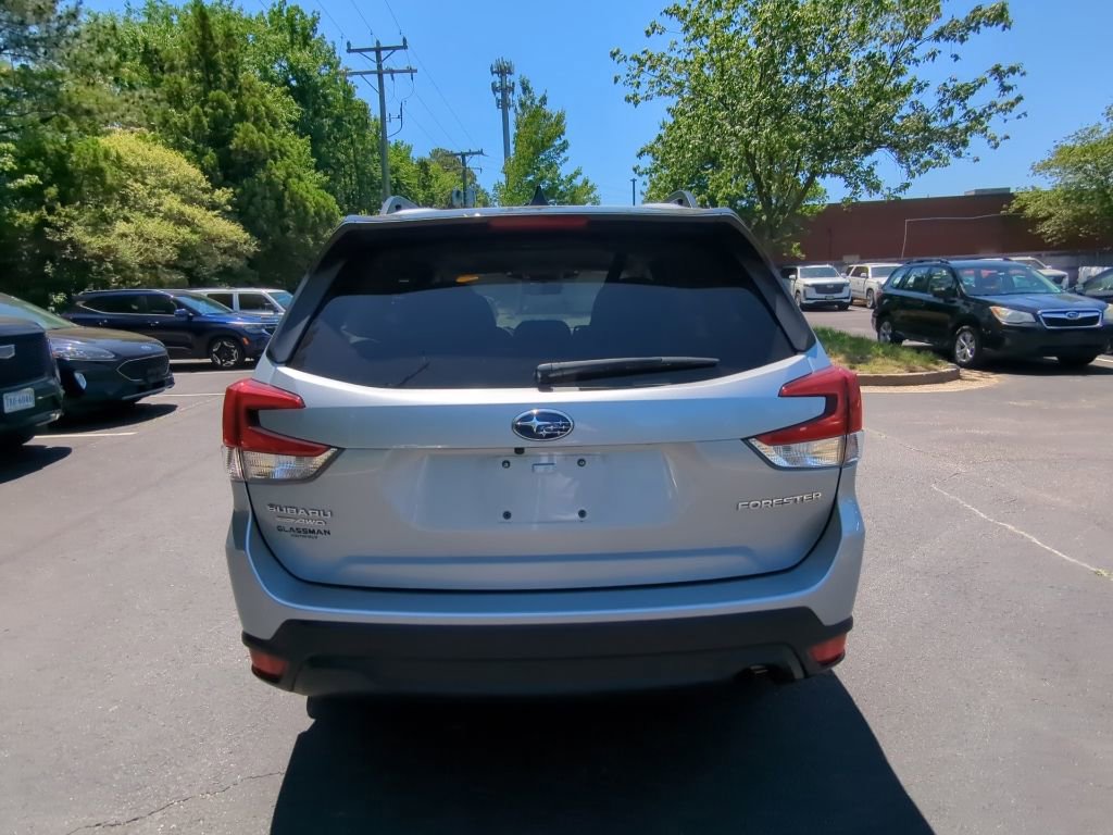 Certified 2024 Subaru Forester Premium AWD/4WD image 4