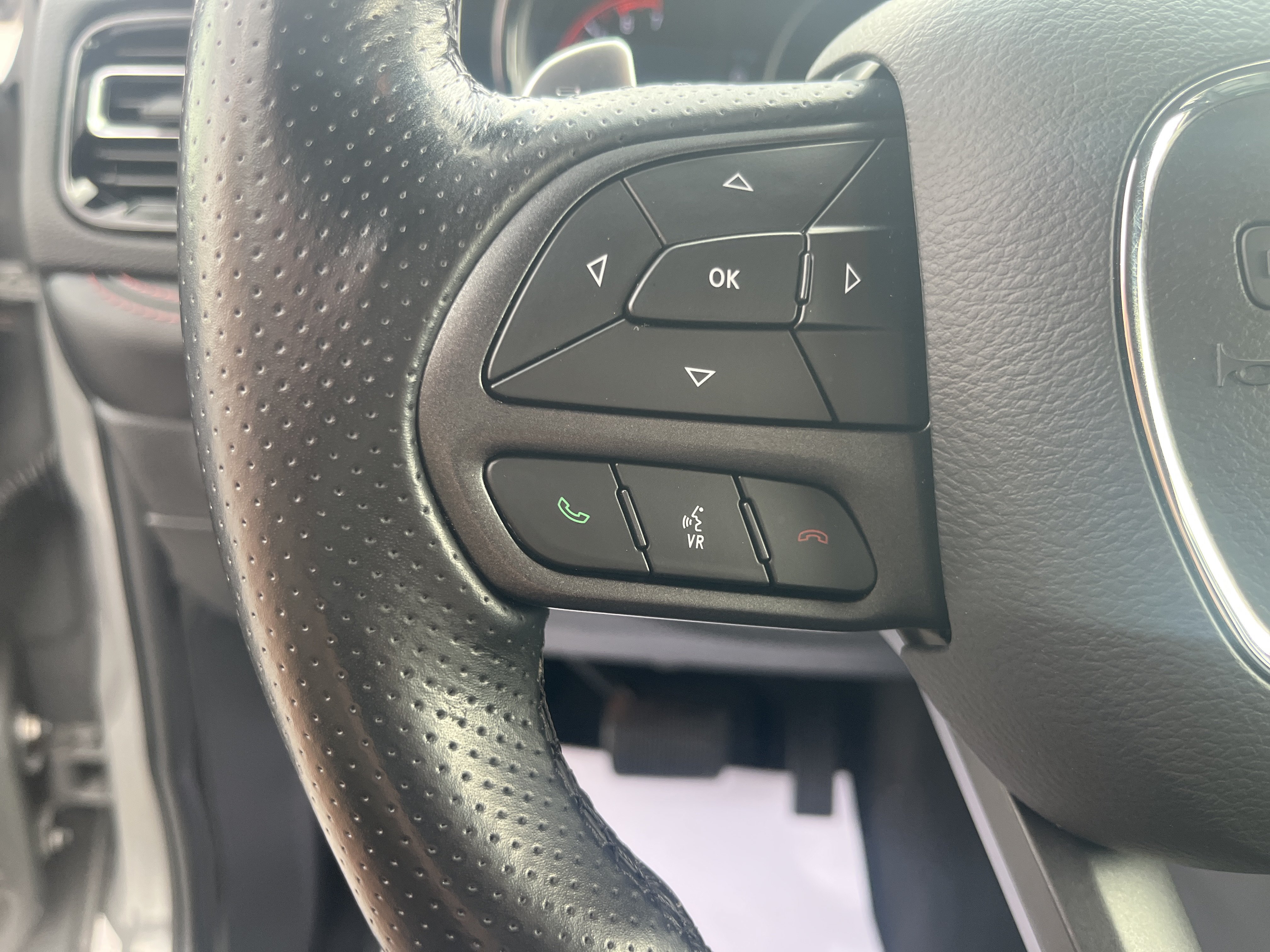 Used 2022 Dodge Durango R/T w/ Blacktop Package AWD/4WD image 21