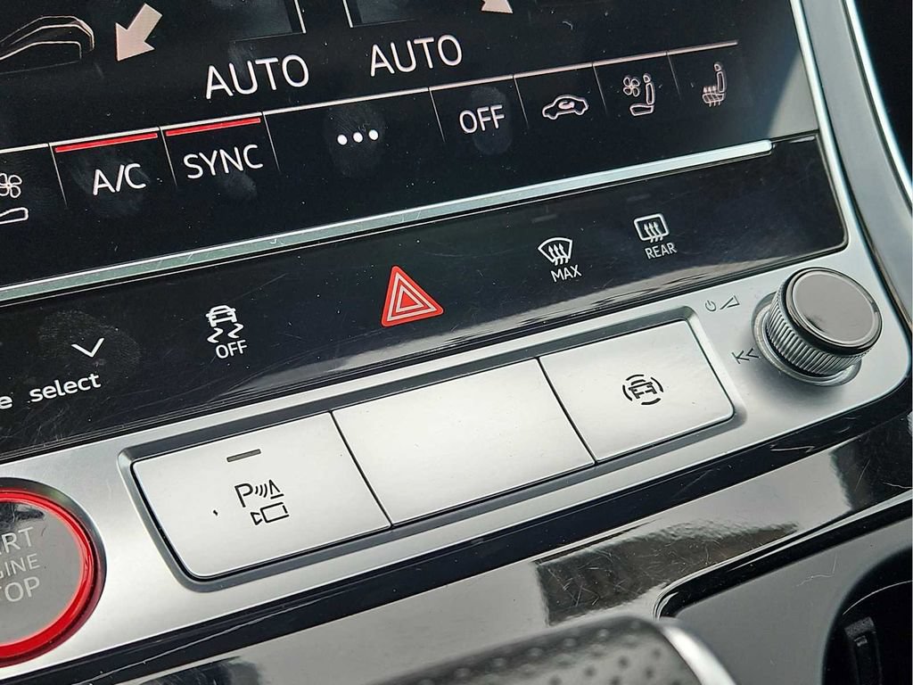 Certified 2023 Audi SQ8 Premium Plus w/ Executive Package AWD/4WD image 19