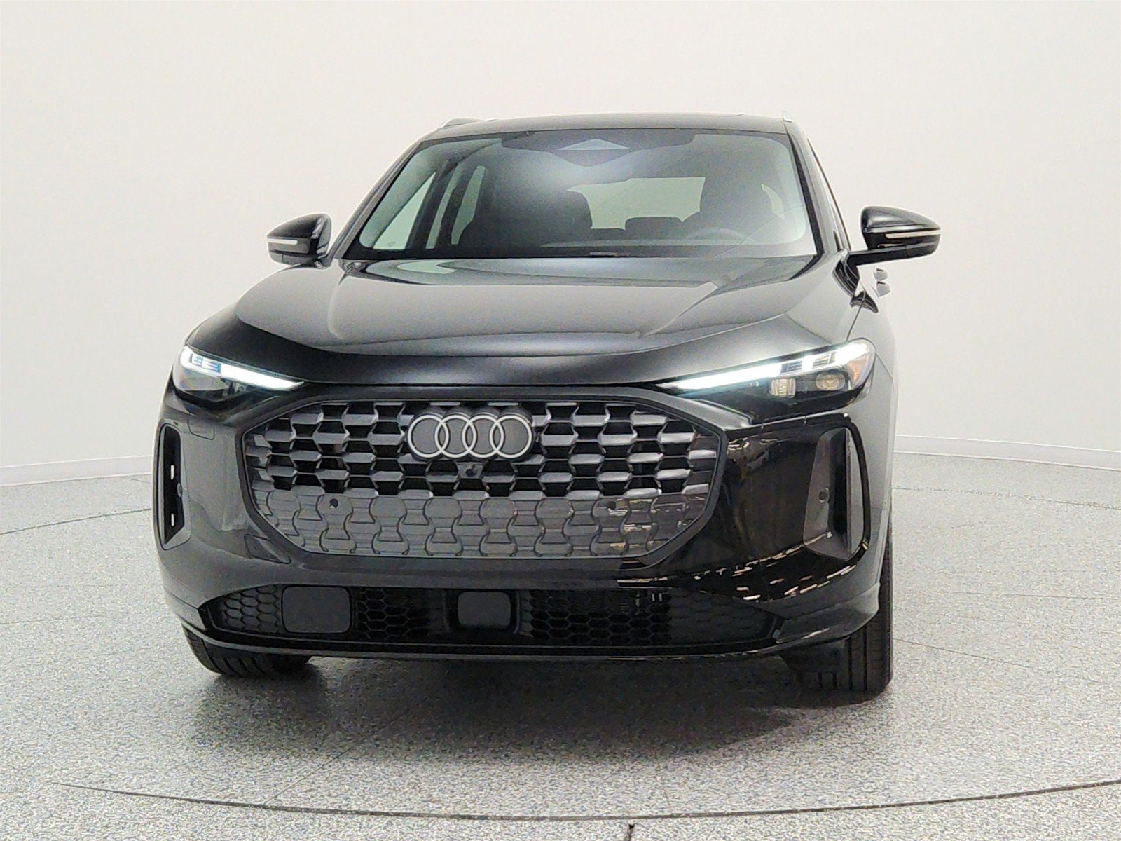 Used 2025 Audi Q5 Prestige AWD/4WD image 2