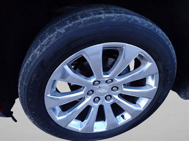 Used 2019 Chevrolet Silverado 1500 High Country w/ Technology Package image 7