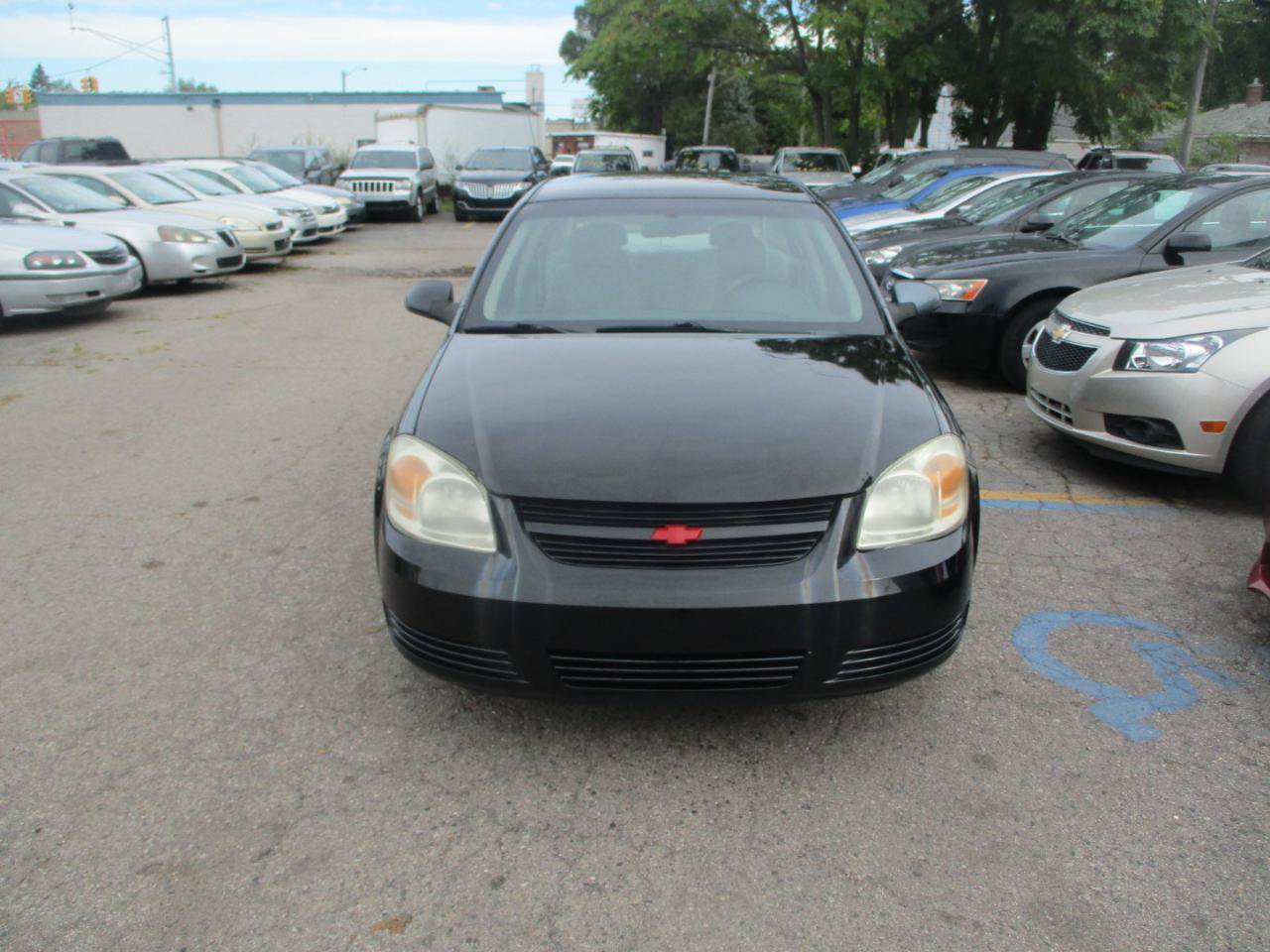 Used 2008 Chevrolet Cobalt LT w/ Preferred Equipment Group FWD image 3