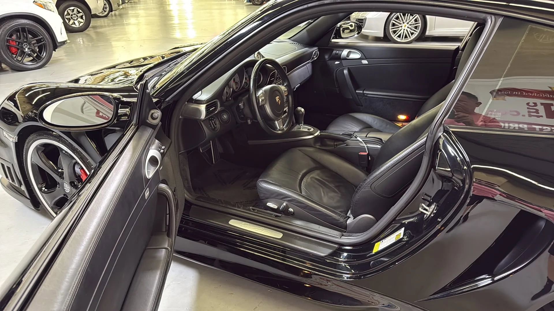 Used 2007 Porsche 911 Turbo AWD/4WD image 21