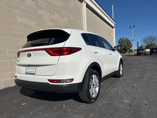 Used 2019 Kia Sportage LX image 4