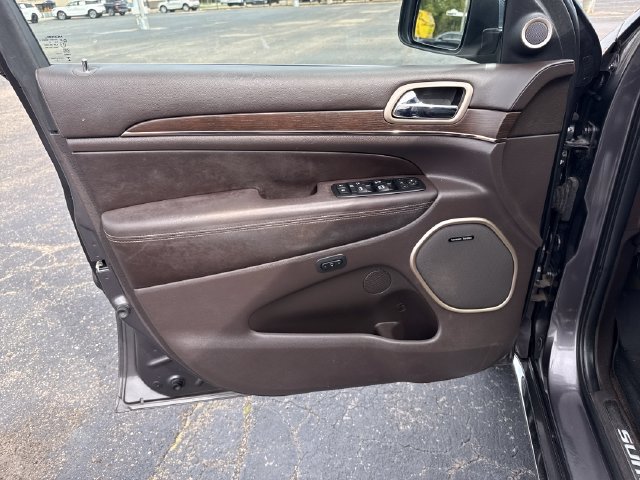 Used 2015 Jeep Grand Cherokee Summit AWD/4WD image 13