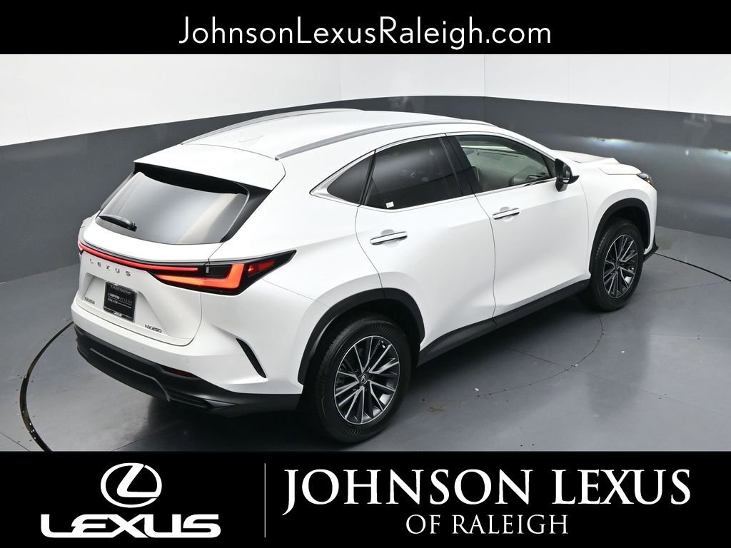 Certified 2025 Lexus NX 250 FWD w/ Accessory Package (Z1) image 28