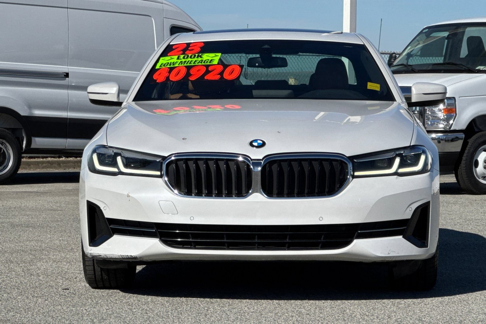 Used 2023 BMW 530i w/ Convenience Package RWD image 9