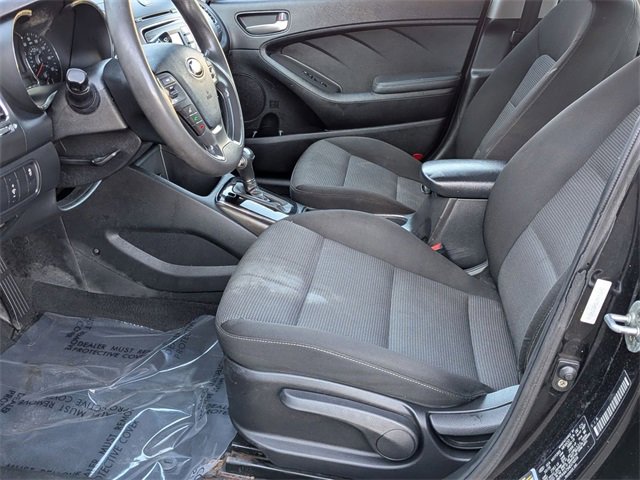 Used 2017 Kia Forte LX image 13
