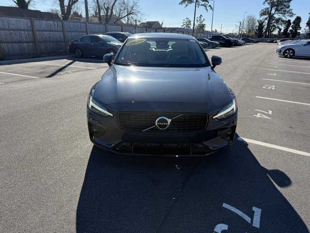 Used 2024 Volvo S60 B5 Core image 5