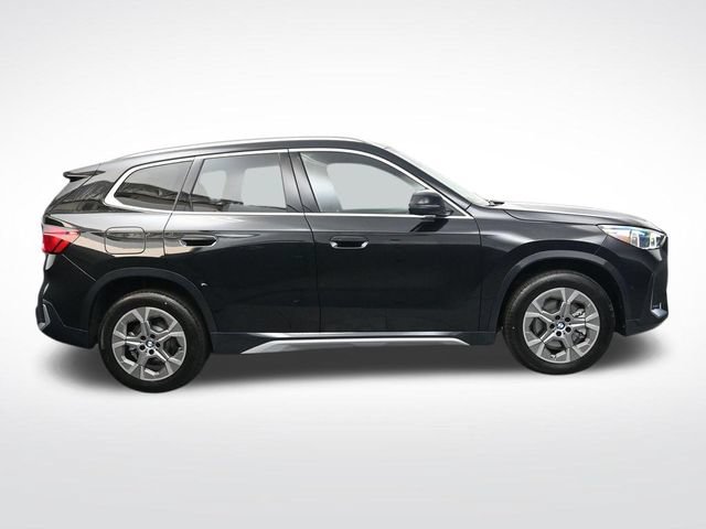 New 2026 BMW X1 xDrive28i w/ Technology Package AWD/4WD image 3