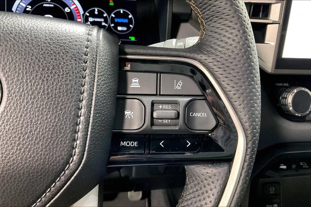Used 2026 Toyota Sequoia Capstone w/ TRD Performance Package (TMS) AWD/4WD image 26