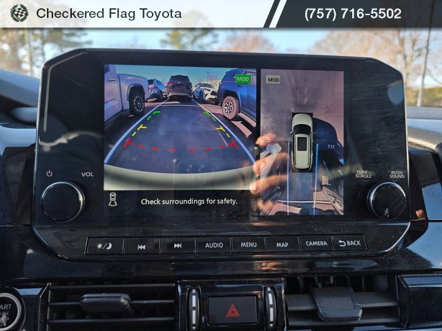 Used 2023 Nissan Pathfinder SL w/ SL Premium Package image 18