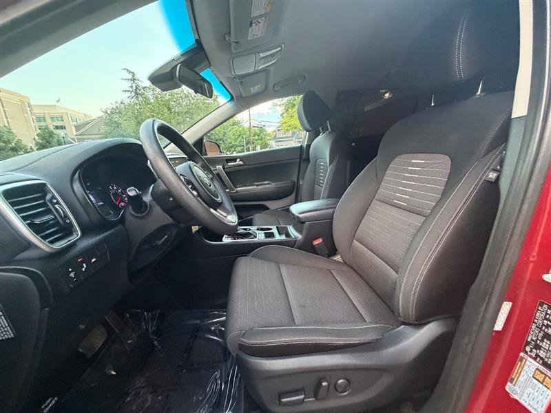 Used 2021 Kia Sportage LX w/ LX AWD Popular Package image 26