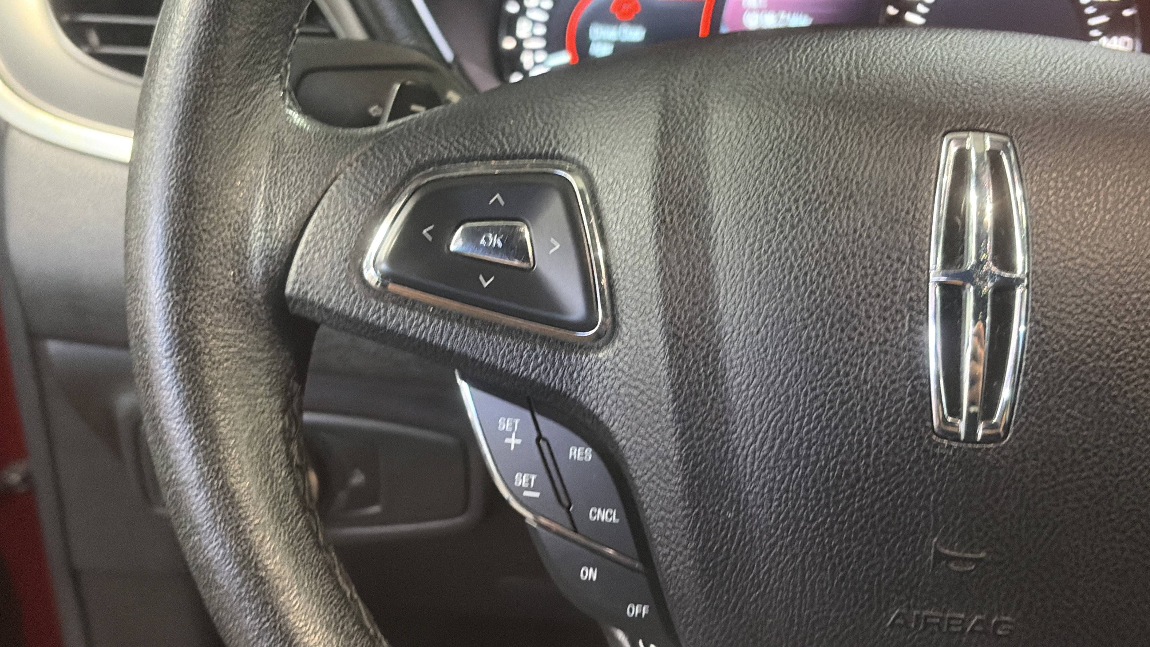 Used 2016 Lincoln MKC Premiere FWD image 15