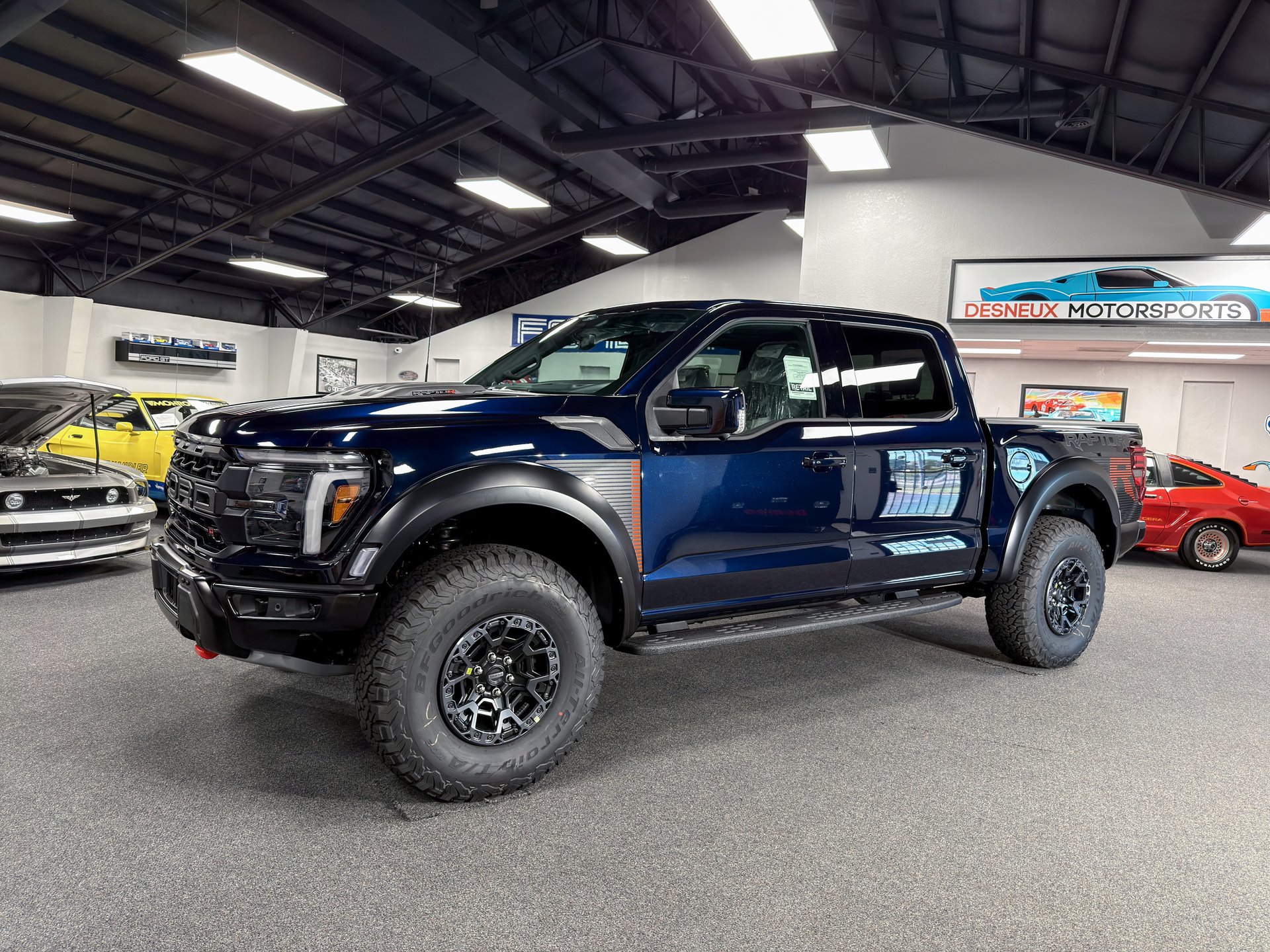 Used 2026 Ford F150 Raptor w/ Equipment Group 803A Raptor R AWD/4WD image 29