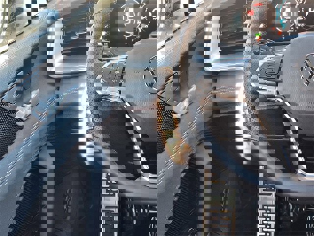 New 2026 Volkswagen Tiguan SE R-Line image 26