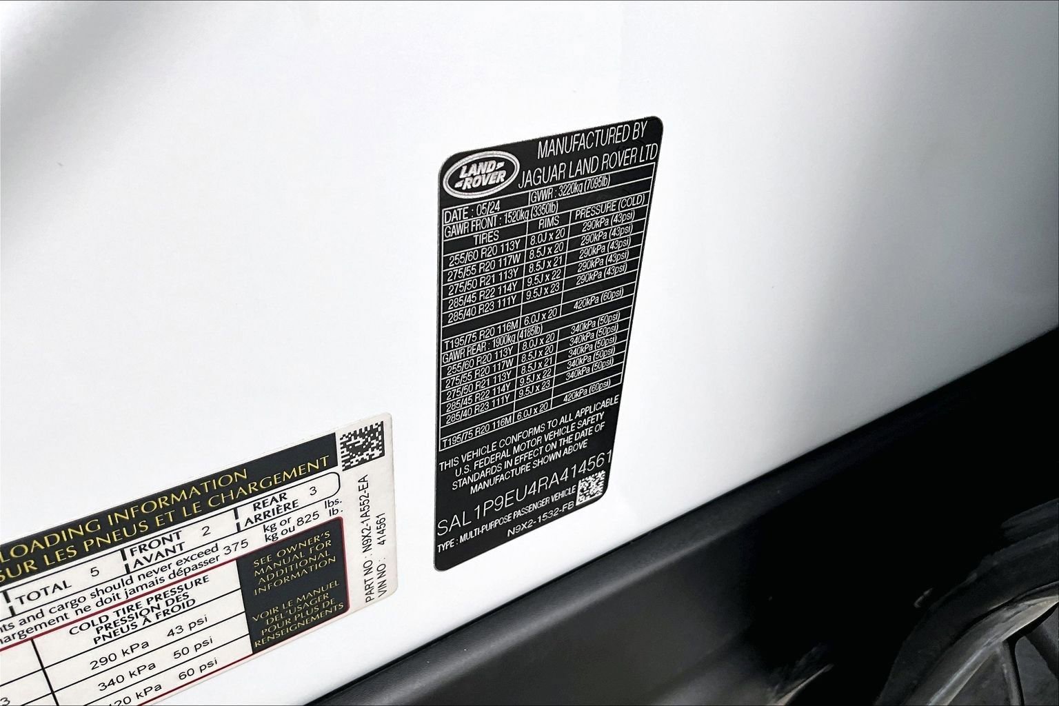 Used 2024 Land Rover Range Rover Sport SE image 35