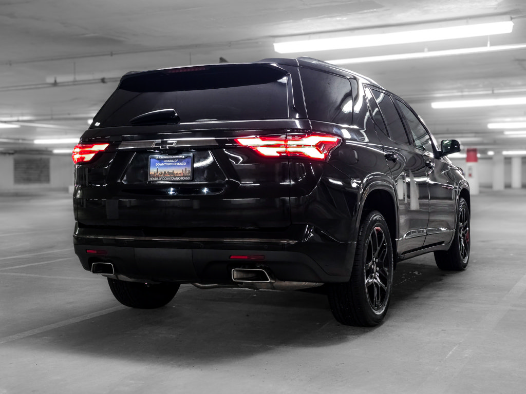 Used 2023 Chevrolet Traverse Premier w/ Redline Edition AWD/4WD image 7